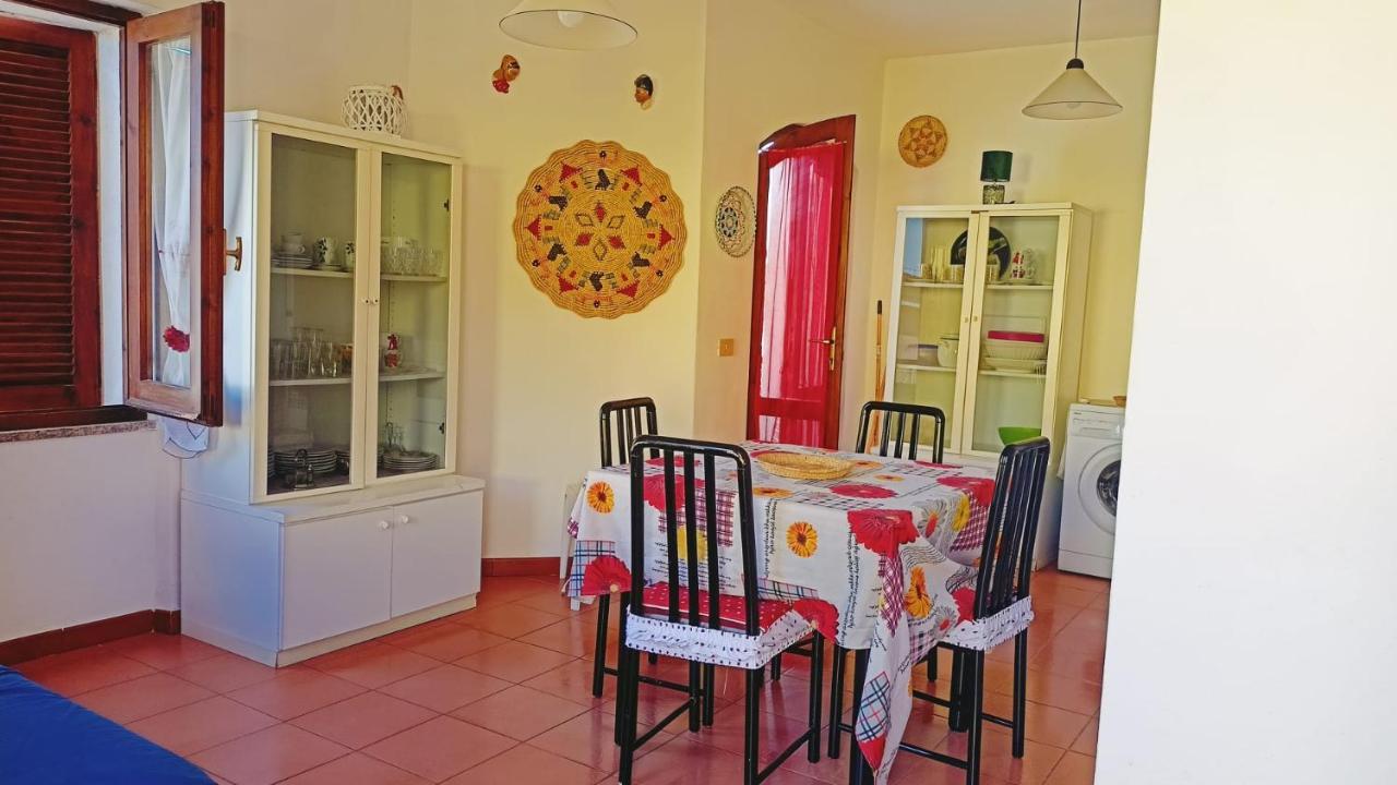 Casa Rosa 1 Piano Apartment Isola Rossa Exterior photo